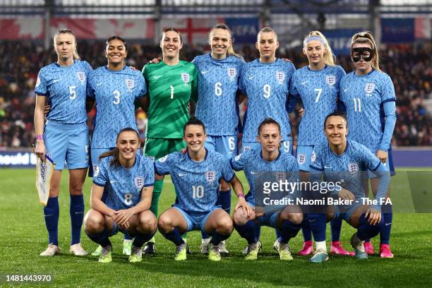 Players of England pose for a team photograph prior to the Women's International Friendly match between England and Australia at Gtech Community...