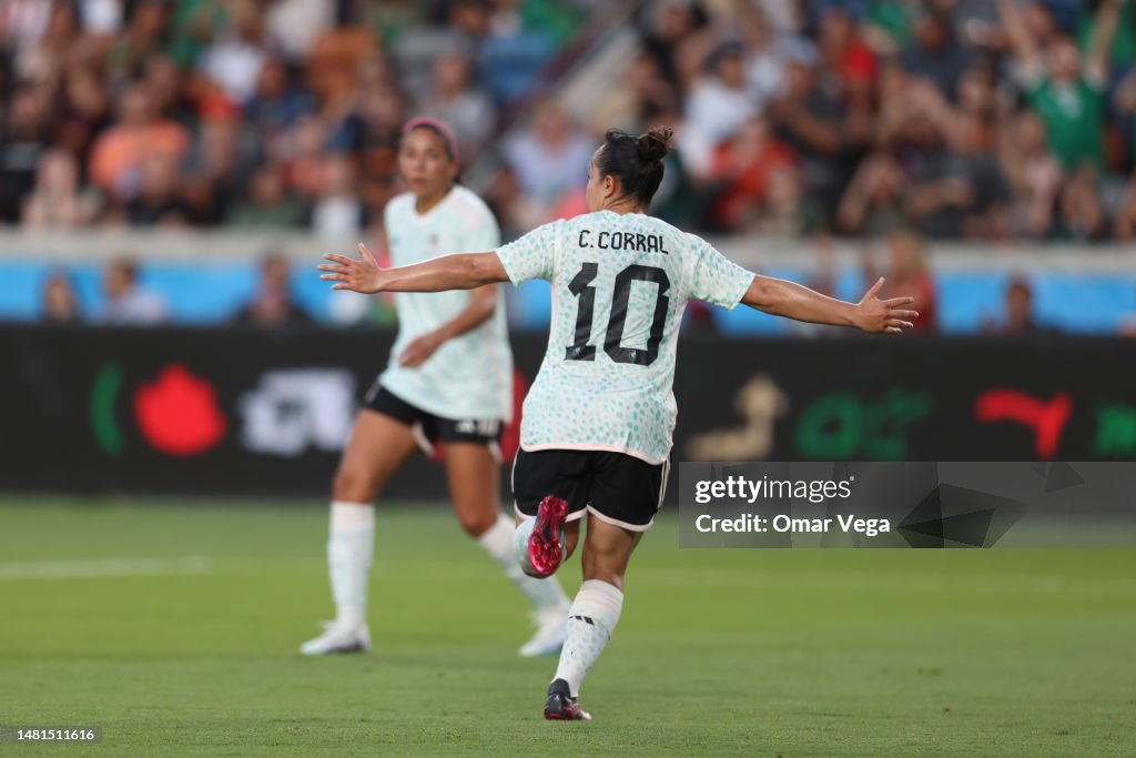 Mexico v Houston Dash