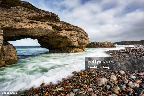 arches provincial park, newfoundland and labrador, canada - terra nova e labrador imagens e fotografias de stock