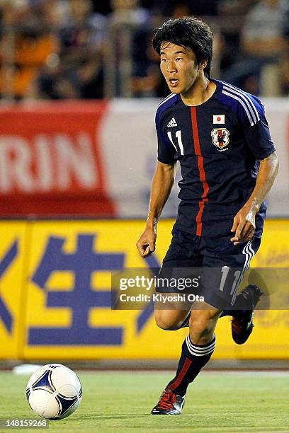 Kensuke Nagai of Japan controls the ball during the international friendly match between Japan U-23 and New Zealand U-23 at the National Stadium on...