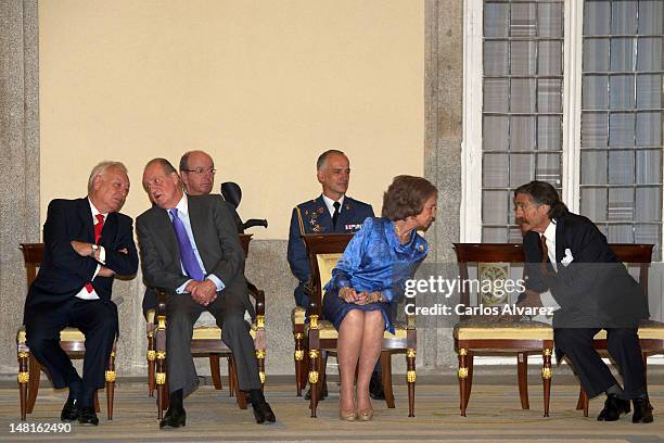 Spanish Foreign Minister Jose Manuel Garcia Margallo, King Juan Carlos of Spain, Queen Sofia of Spain and Miguel de la Cuadra Salcedo receive Ruta...