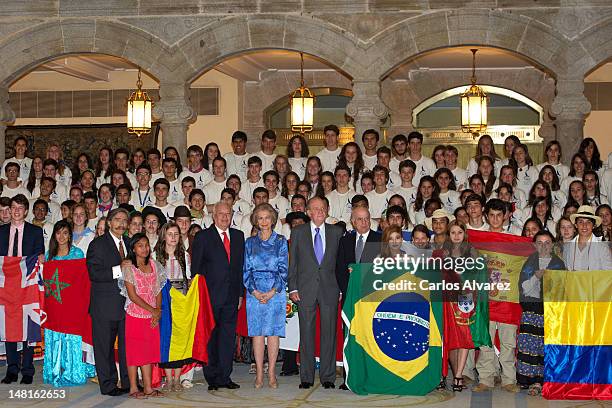 King Juan Carlos of Spain and Queen Sofia of Spain receive Ruta Quetzal members and young Iberoamerican journalists at El Pardo Palace on July 11,...