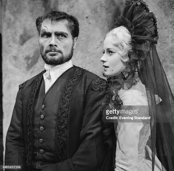 British actors Robert Shaw and Mary Ure in the roles of De Flores and Beatrice-Joanna in 'The Changeling' at the Royal Court Theatre in London on...