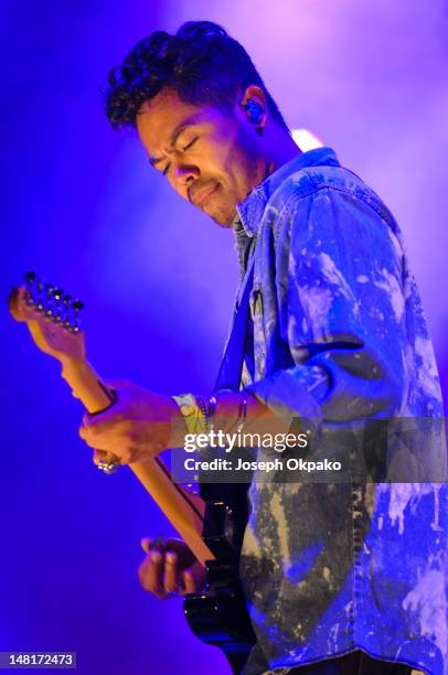 Mandagi 58 The Temper Trap Somerset House Series Photos & High Res Pictures ...