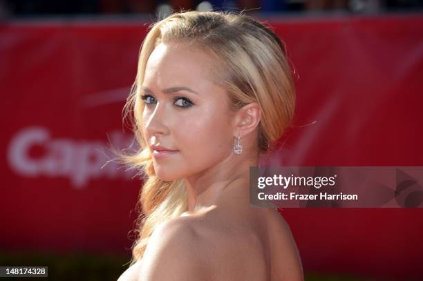 Actress Hayden Panettiere arrives at the 2012 ESPY Awards at Nokia Theatre L.A. Live on July 11, 2012 in Los Angeles, California.