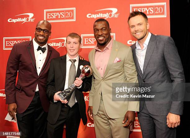 Vernon Davis, guest, Patrick Willis and Joel McHale attend the 2012 ESPY Awards at Nokia Theatre L.A. Live on July 11, 2012 in Los Angeles,...