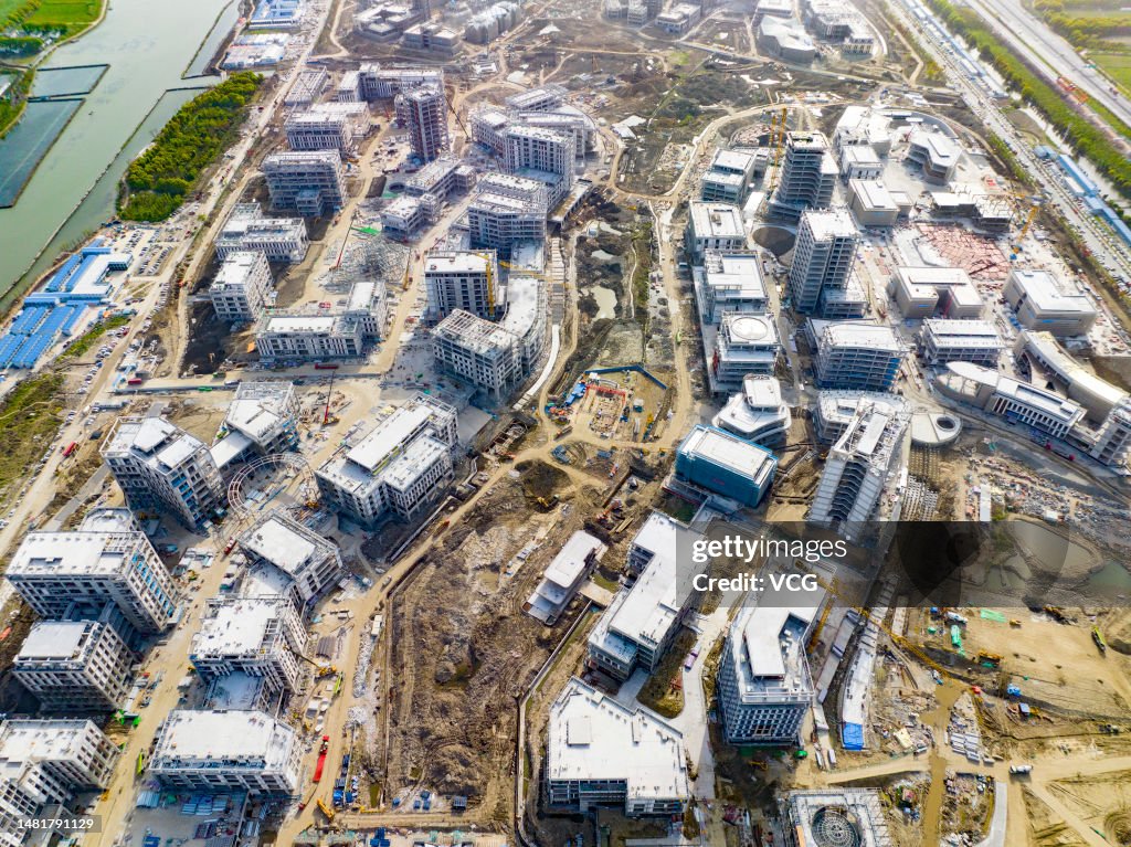 Aerial view of Huawei's Research and Development Center under... News ...