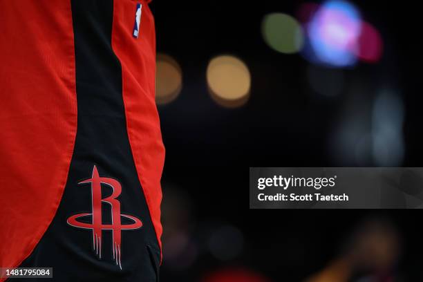 Ut Rockets Crest 348,505 Houston Rockets Team Photo Stock Photos, High-Res Pictures, and ...