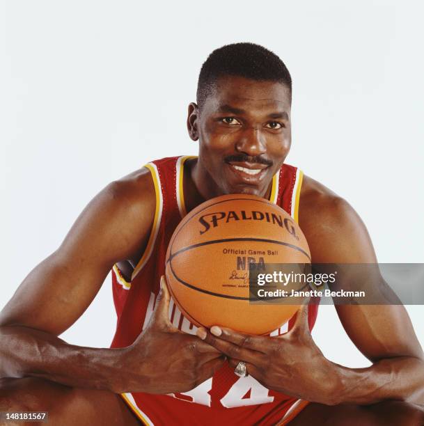 Nigerian-American basketball player Hakeem Olajuwon, Houston, 2001.