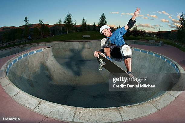 out of the bowl - skateboarder stock pictures, royalty-free photos & images