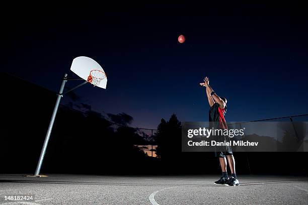 go for the hoop - editorial stock pictures, royalty-free photos & images