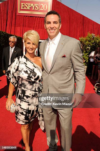 Former NFL Player Kurt Warner and wife Brenda arrive at the 2012 ESPY Awards at Nokia Theatre L.A. Live on July 11, 2012 in Los Angeles, California.