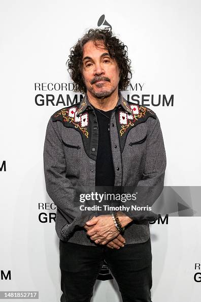 An Evening With John Oates