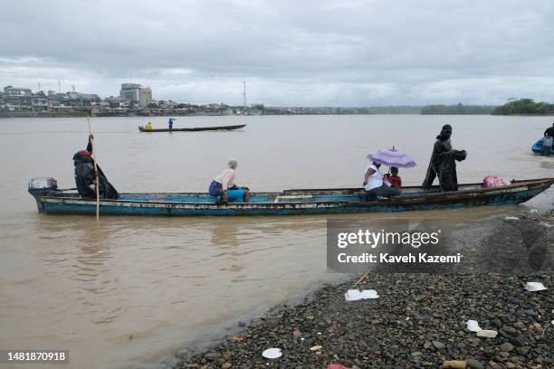 Quibdo Raining 385 River Atrato Photos & High Res Pictures - Getty Images