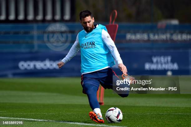 Leo Messi kicks the ball during a Paris Saint-Germain training session on April 13, 2023 in Paris, France.