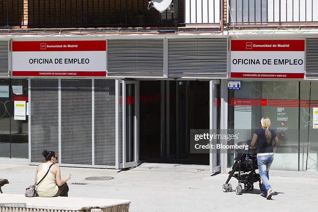 Spanish Employment Office As Rajoy Announces Cuts