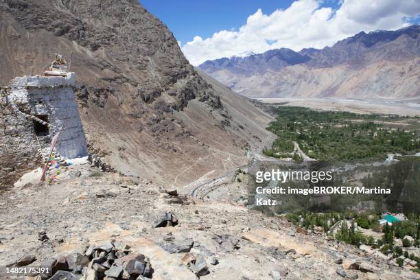 nubra valley with the hunder river, leh district, nubra thesil, ladakh, india - nubra valley stock pictures, royalty-free photos & images