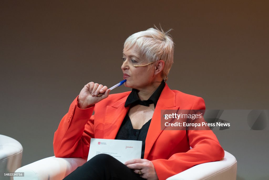 Barcelona mayor Anna Grau during the debate on the future of... News ...