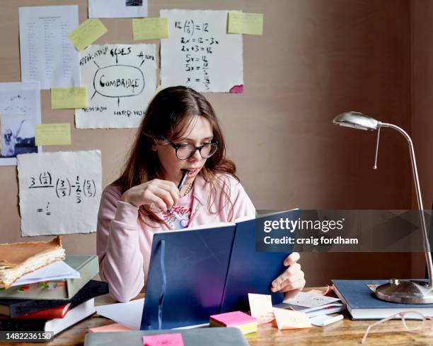 Bad Notee 2,807 Bad Notes School Stock Photos, High-Res Pictures, and Images ...