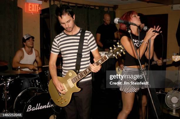 Singer Heather Ballentine performs at the Ramada Inn in Los Angeles, California on October 22, 2004.