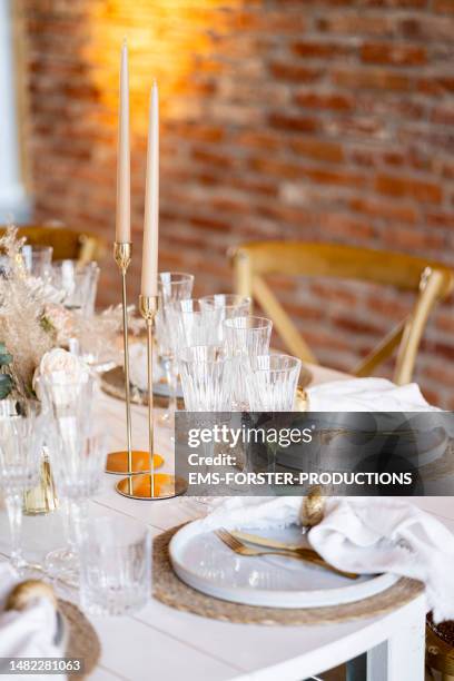 elegant table setting for a luxury wedding reception party. - wedding table plan stock pictures, royalty-free photos & images