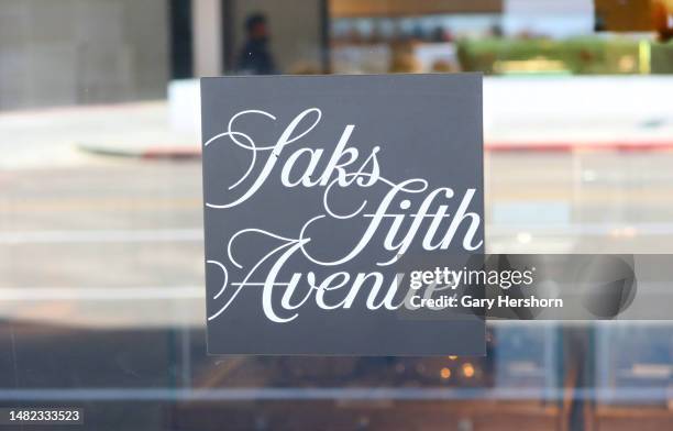 Saks Fifth Avenue Store Photos and Premium High Res Pictures - Getty Images