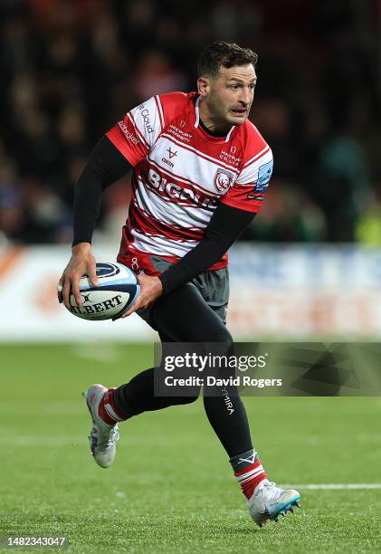 Jonny May of Gloucester runs with the ball during the Gallagher Premiership Rugby match between Gloucester Rugby and Bath Rugby at Kingsholm Stadium...