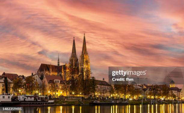 regensburg at sunset (bavaria/ germany) - regensburg stock pictures, royalty-free photos & images