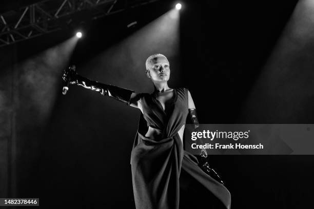 Kelea Singer 231 Kelela Singer Stock Photos, High-Res Pictures, and Images - Getty ...