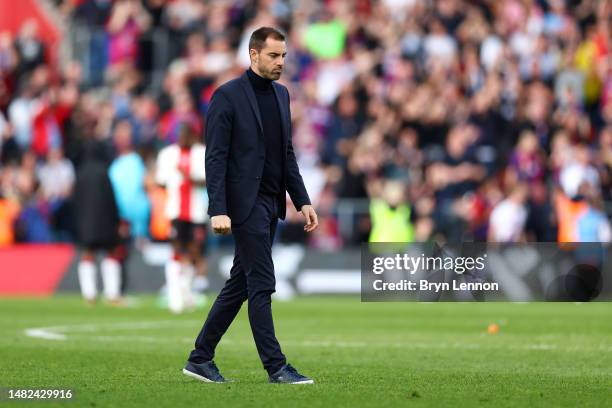 Ruben Selles, Manager of Southampton, looks dejected after the team's defeat in the Premier League match between Southampton FC and Crystal Palace at...