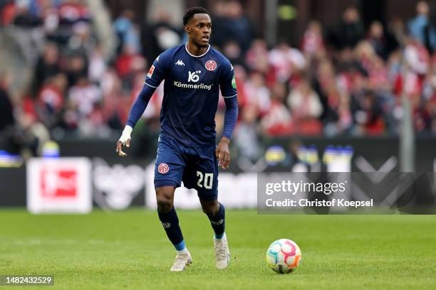 Edmilson Fernandes of Mainz runs with the ball during the Bundesliga match between 1. FC Köln and 1. FSV Mainz 05 at RheinEnergieStadion on April 15,...