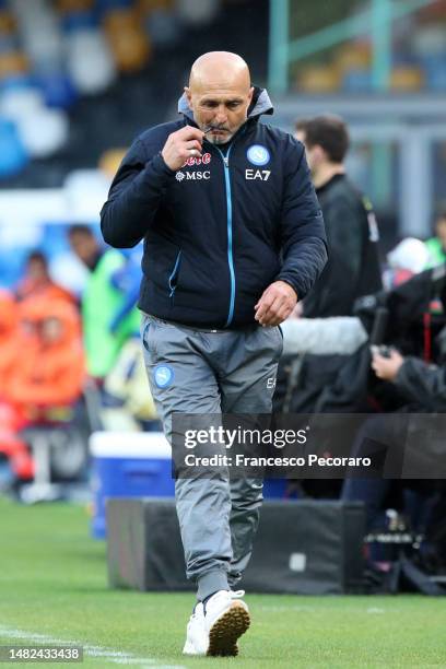 Luciano Spalletti SSC Napoli head coach shows his disappointment during the Serie A match between SSC Napoli and Hellas Verona at Stadio Diego...