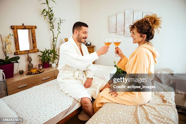 celebrate their love - massage couple stock pictures, royalty-free photos & images