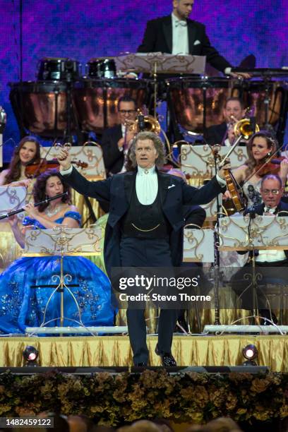 Andre Rieu England Andre Rieu Photos and Premium High Res Pictures - Getty Images