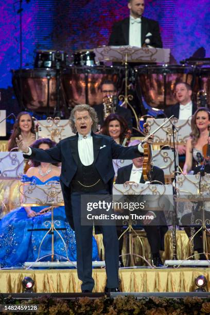 Andre Rieu England Andre Rieu Photos Photos and Premium High Res Pictures - Getty Images