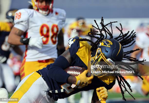 Running back Alex Collins of the Memphis Showboats carries the ball during the game against the Philadelphia Stars at Simmons Bank Liberty Stadium on...