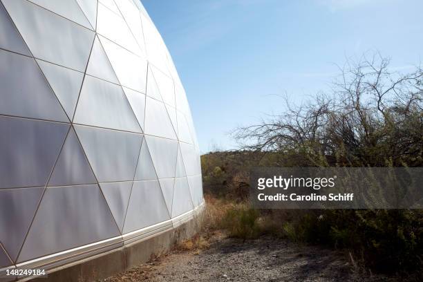 exterior of biosphere 2 - biosphere 2 arizona stock pictures, royalty-free photos & images