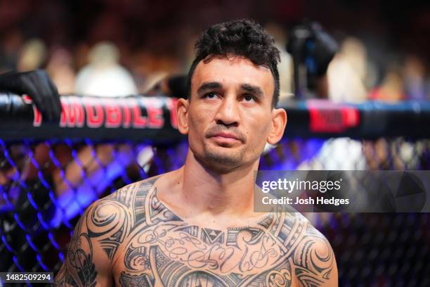 Max Holloway stands in his corner prior to facing Arnold Allen of England in a featherweight fight during the UFC Fight Night event at T-Mobile...