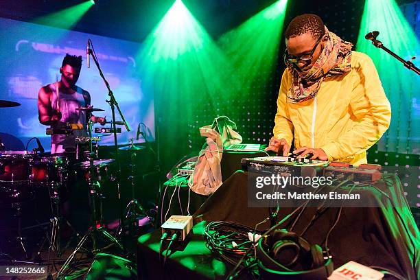 Dj Mathambo 71 Spoek Mathambo Stock Photos, High-Res Pictures, and Images - Getty ...