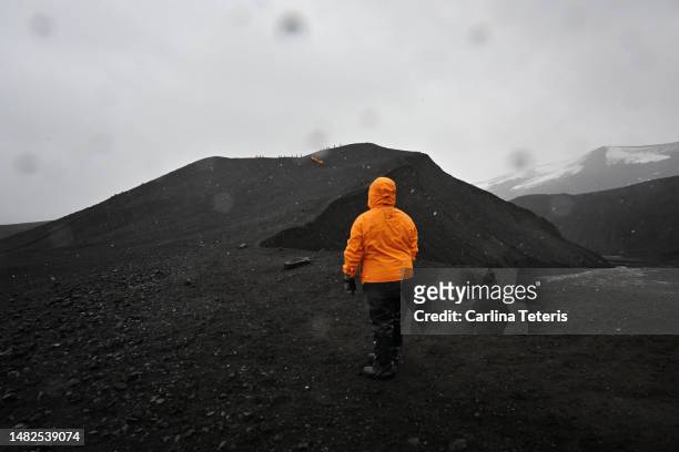 trekking up a volcano in antarctica - deception island stock pictures, royalty-free photos & images