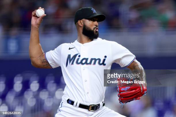 Sandy Alcantara of the Miami Marlins delivers a pitch against the Arizona Diamondbacks during the first inning at loanDepot park on April 16, 2023 in...