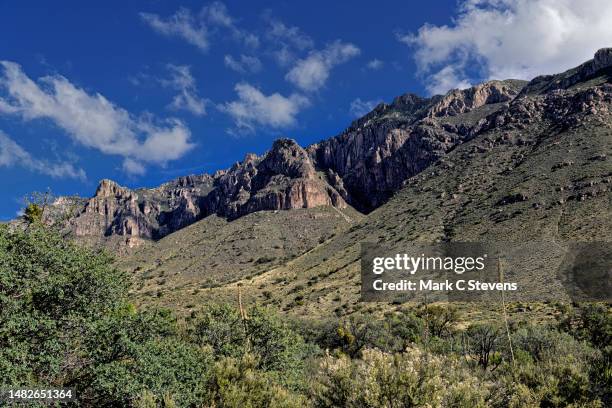 ridges and outcroppings of hunter peak in guadalupe mountains national park - trans-pecos stock pictures, royalty-free photos & images