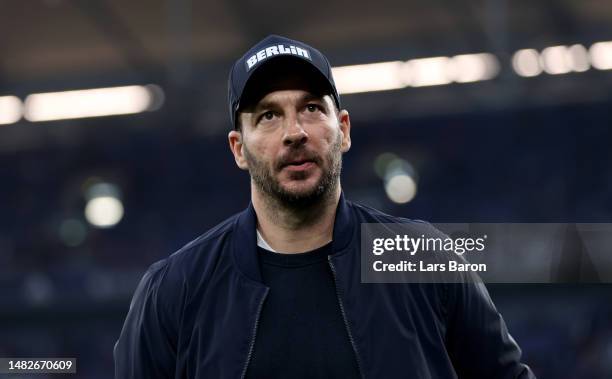 Head coach Sandro Schwarz of Berlin is seen during the Bundesliga match between FC Schalke 04 and Hertha BSC at Veltins-Arena on April 14, 2023 in...