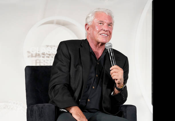 Who Is Tom Berenger? All About the American Actor tom berenger
