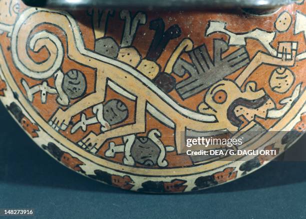 Nazca Pottery Photos and Premium High Res Pictures - Getty Images