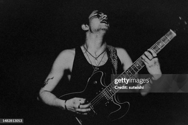 the rock musician. - punk stockfoto's en -beelden