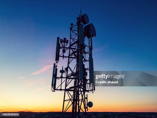 5g repeater tower - repeater stock pictures, royalty-free photos & images