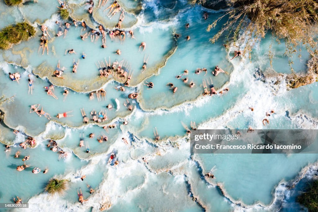 Free thermal baths, Hot springs, directly above