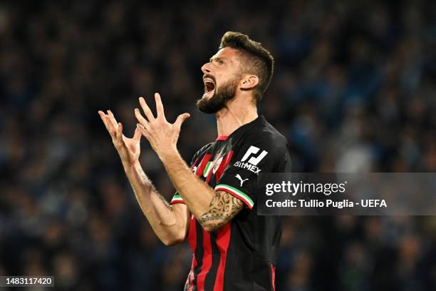 Olivier Giroud of AC Milan reacts during the UEFA Champions League Quarterfinal Second Leg match between SSC Napoli and AC Milan at Stadio Diego...