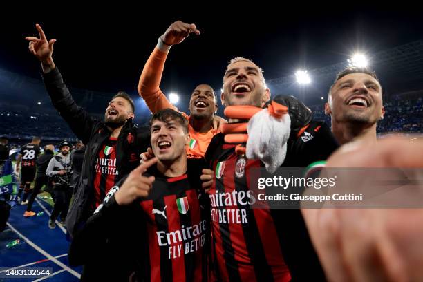 Olivier Giroud of AC Milan, Brahim Diaz, Mike Maignan, Theo Hernandez and Rade Krunic celebrates the win at end of the UEFA Champions League...